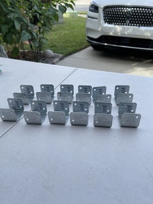 12 Simpson Strong-Tie Wood 2X Rigid Tie Intersection Connectors RTU2 