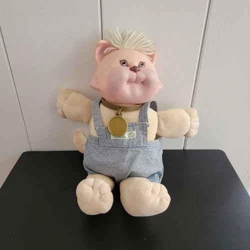 Vintage Cabbage Patch Kids Koosas Blond Cat 1983 With Outfit