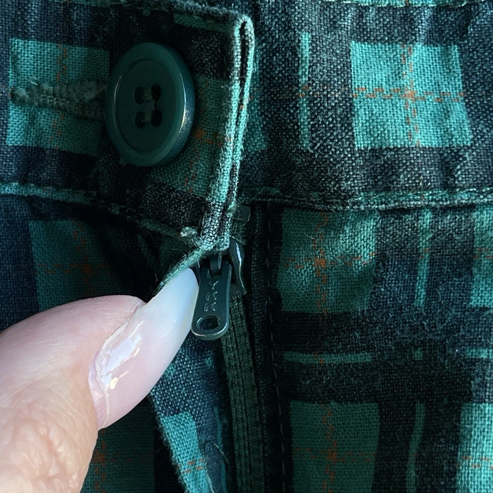 Vintage Forenza Mini Skirt Womens Size 8 Green Plaid Retro Academia Cotton 90s - Image 4 of 4
