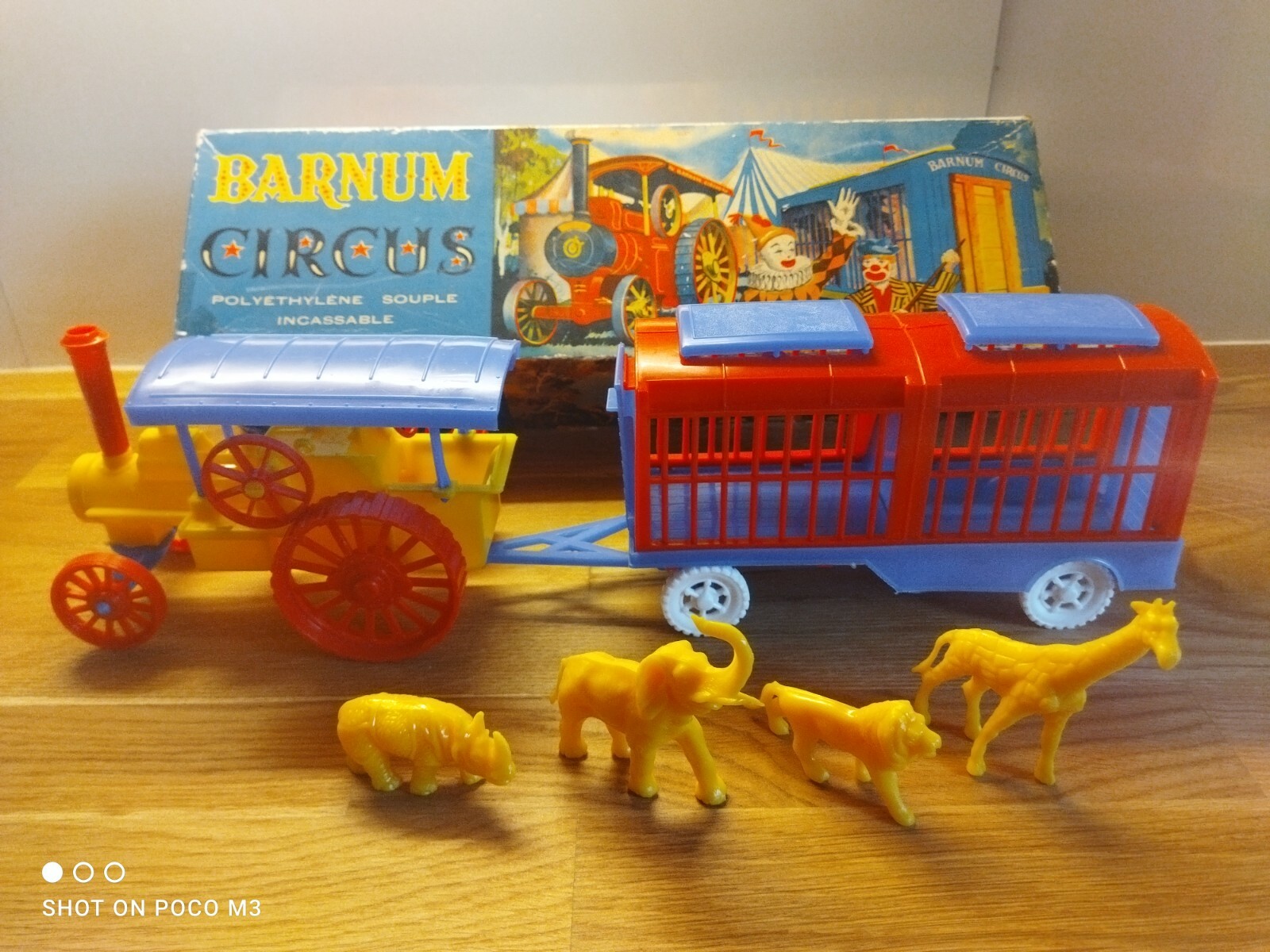 ANCIEN JOUET PUZZLE bois jeux enfants poupée Golli lessiveuse