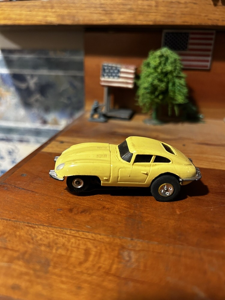 Aurora T-Jet HO Slot Car Nice