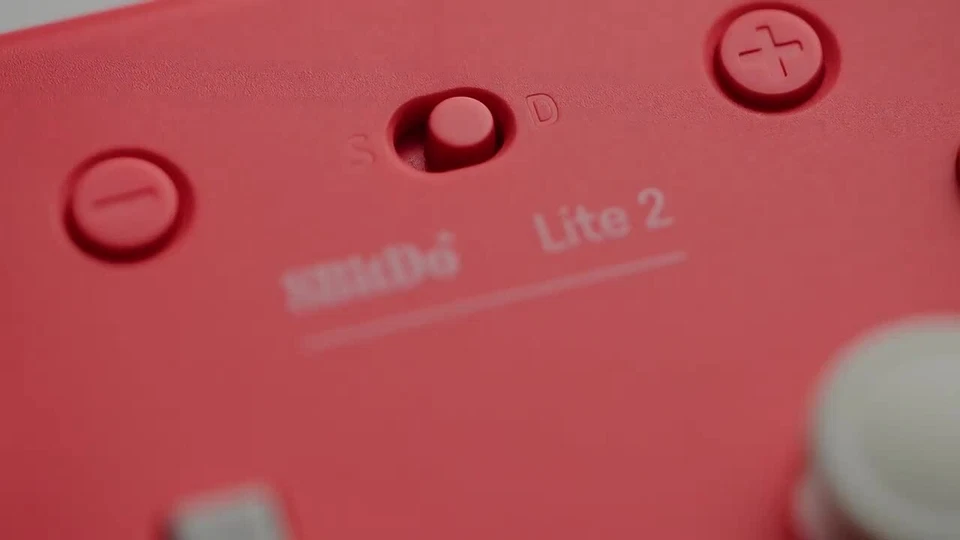 8Bitdo Lite 2 Bluetooth Gamepad for Nintendo Switch Lite Nintendo Switch Windows - Image 2 of 4