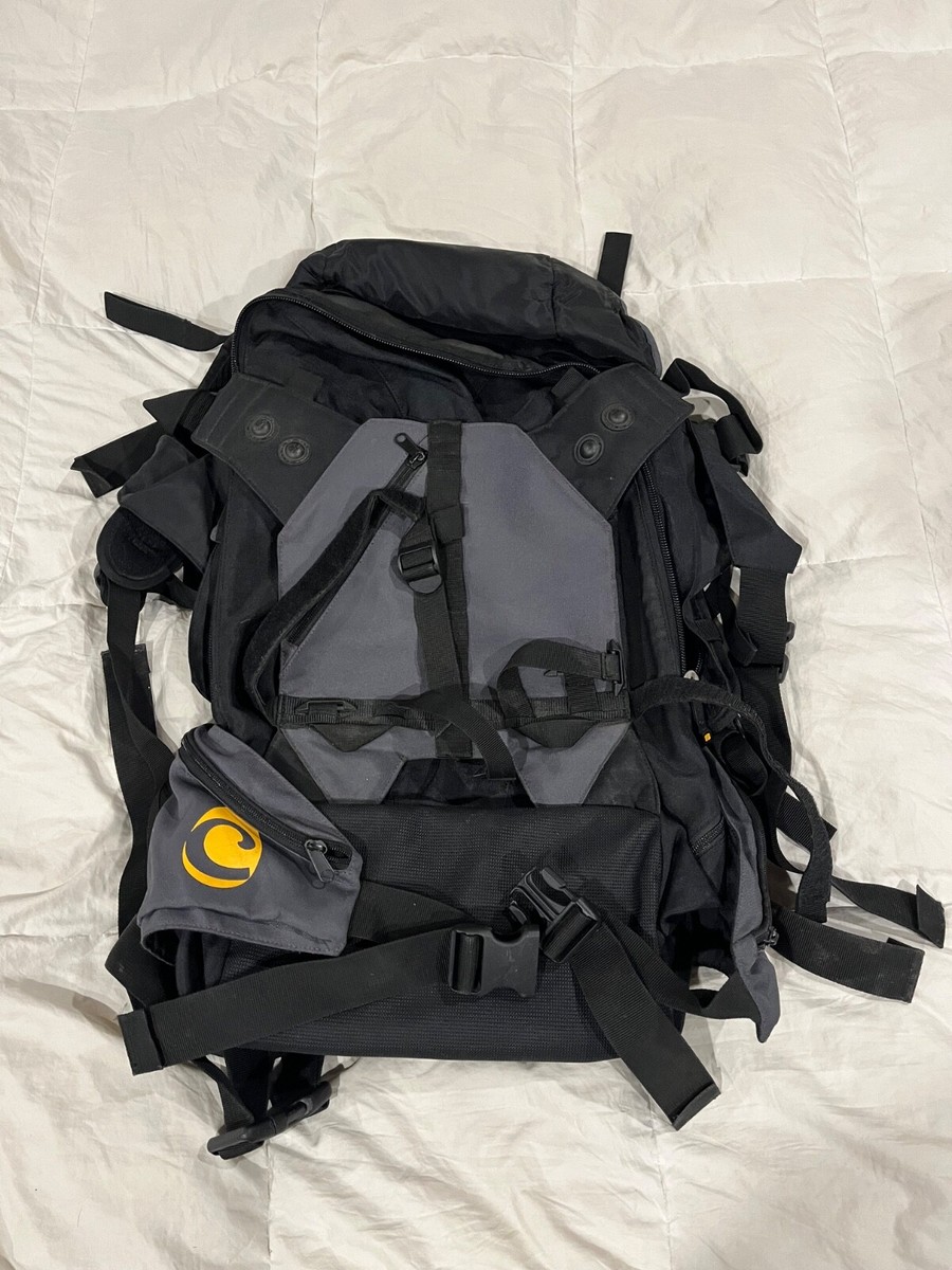 Vintage Unisex Clive Skater Backpack Black and Grey | eBay