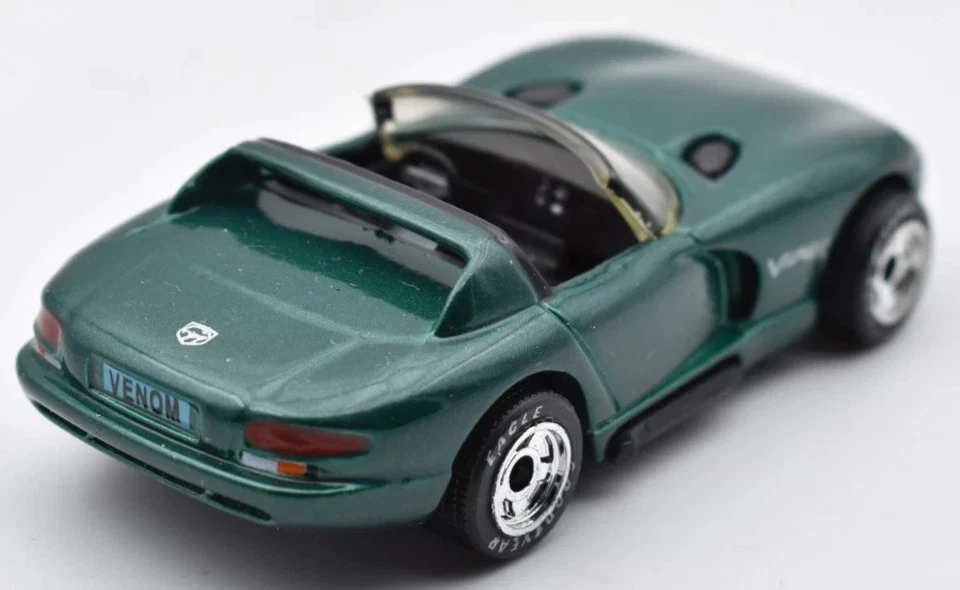 Matchbox Superfast Dodge Viper RT 10 verde. Premiere Collection. Cina - Immagine 2 di 3
