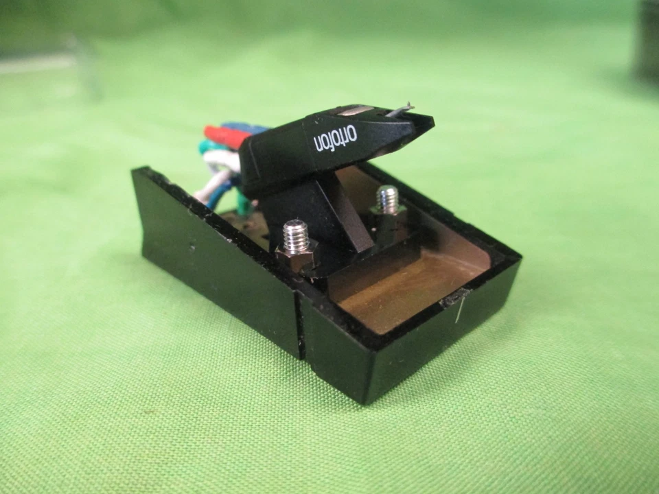 DUAL TOCA-DISCOS HEADHELL 1019 PLUS OUTROS NOVO CARTUCHO ORTOFON OM5 E GENUÍNO - Imagem 3 de 4