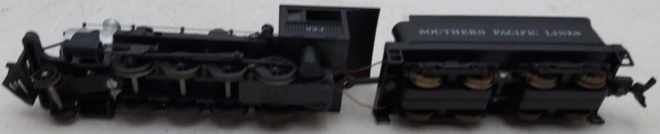 Model Power 6550 HO Southern Pacific 2-8-0 Steam Locomotive & Tender #984 EX/Box - Image 3 of 4