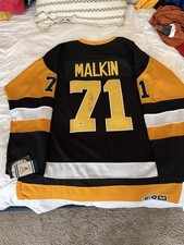 Evgeni Malkin Pittsburgh Penguins Autographed Jersey W/ Beckett COA