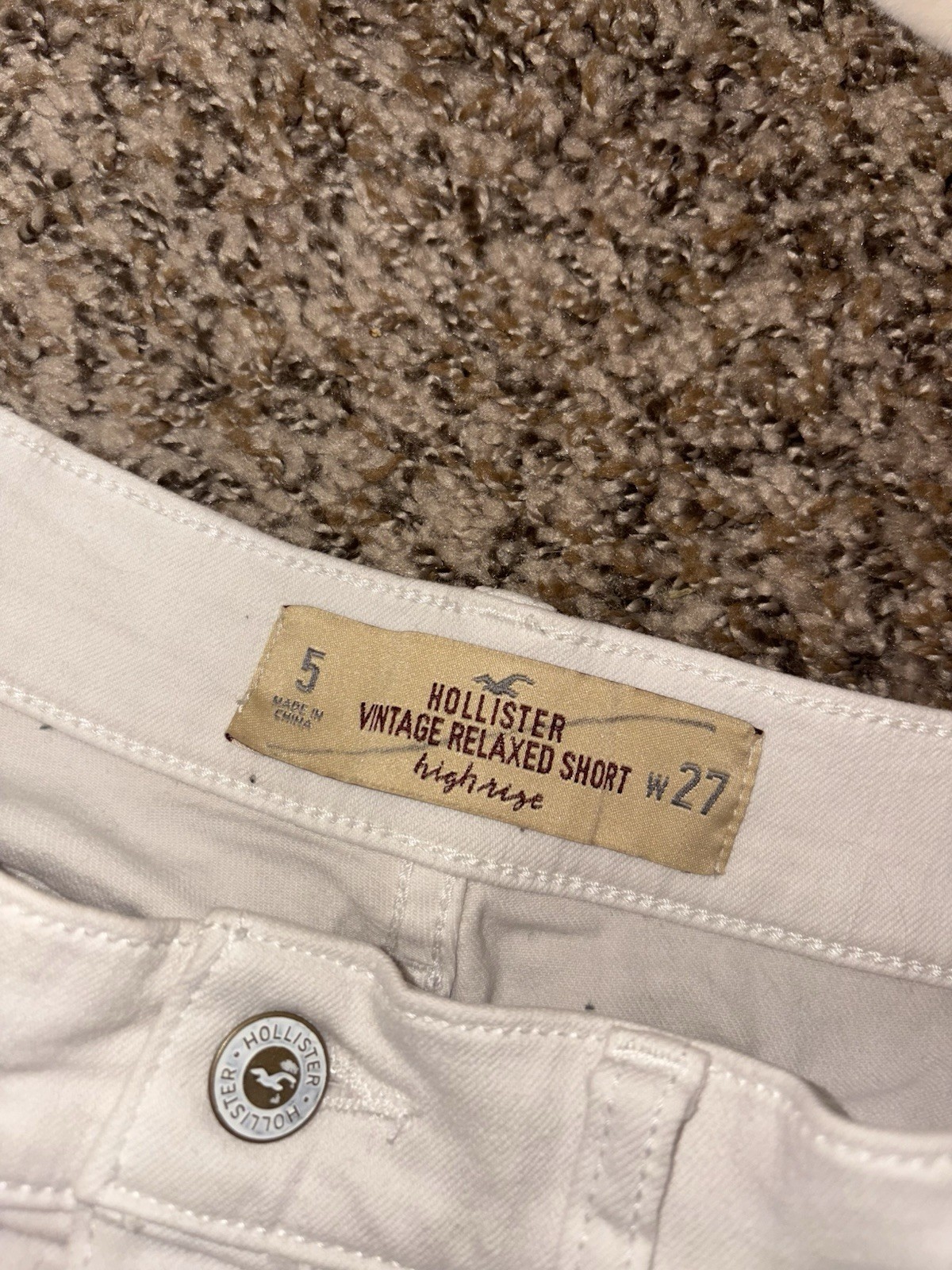 Hollister Vintage Relaxed Short High Rise White Women's Size 5 W27