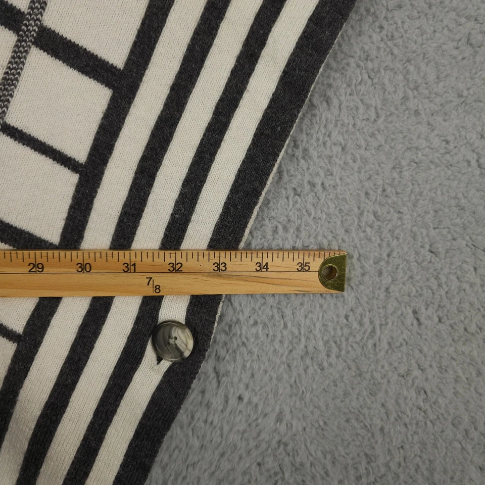 Poncho reversible CAbi Tower Wrap Suéter Mujer XS S Gris Crema Ventana Cuadros Foto 4 de 4