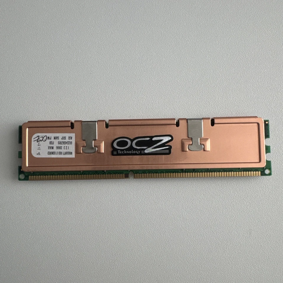 OCZ PC-3200 1GB DDR400 RAM Dual Channel Performance Edition 3-3-3-8 - Image 2 of 4