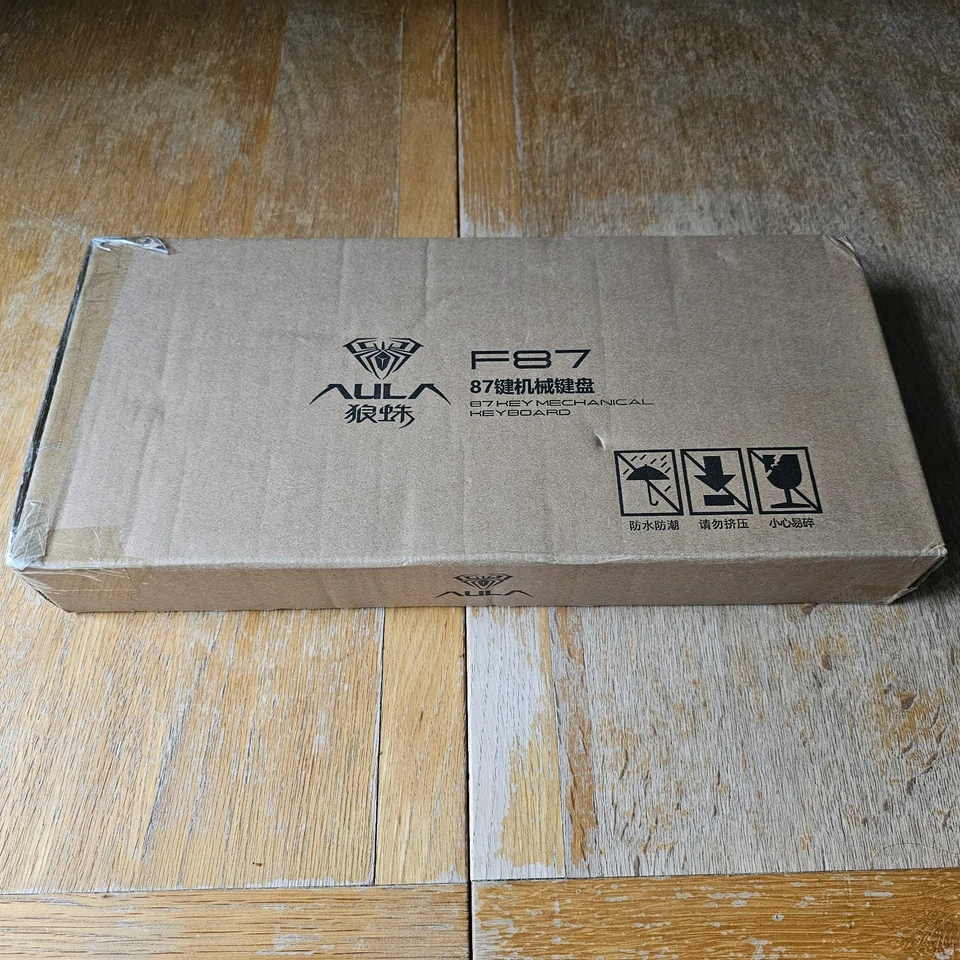 Aula F87 Wireless Mechanical Keyboard, Tri-Mode, Wilderness Green, Gray Wood V3 - Image 2 of 4