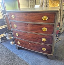 LOVELY COMPACT MAHOGANY BOW FRONT CHEST OF DRAWERS WITH SOME LATER PAINT FINISH