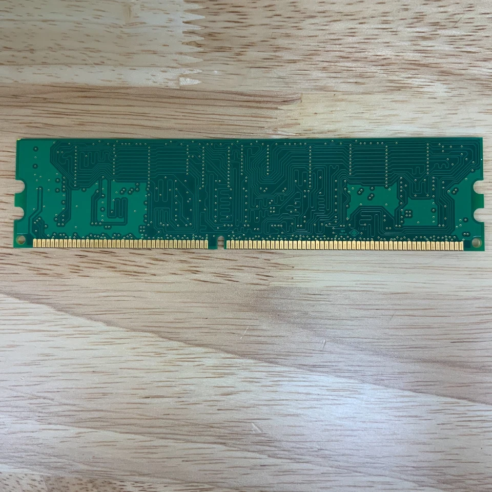 NANYA NT 128D64SH4B1G-6K 128MB DDR-333MHz-CL2.5 PC2700U-25330 - Image 3 of 3