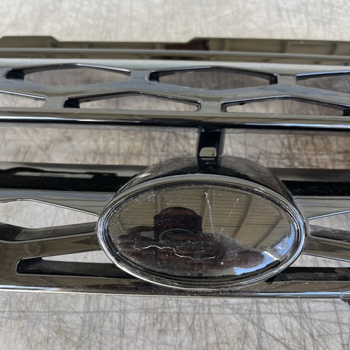 2013 2014 2015 Land Rover Range Rover Evoque Grill Used Oem BJ32 8B189 A - Picture 11 of 12
