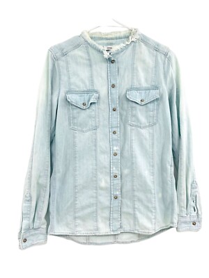 CLOSED Women's Chambray Shirt Size XS Distressed Blue Denim Pearl Snap Italy