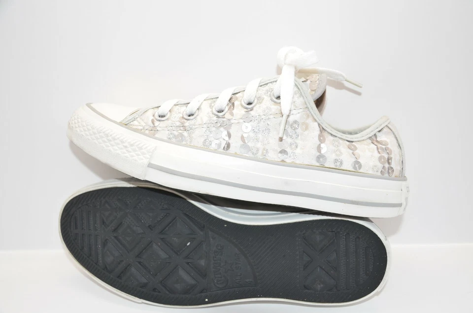 Zapatos bajos Converse de moda con lentejuelas blancas talla 6 Foto 4 de 4