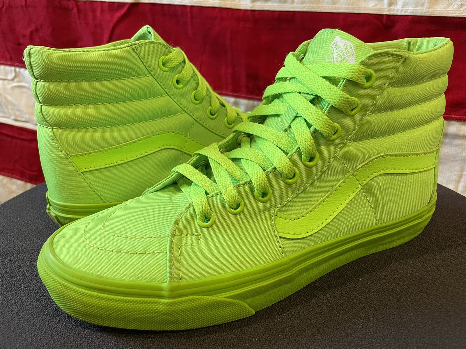 neon green vans sk8 hi