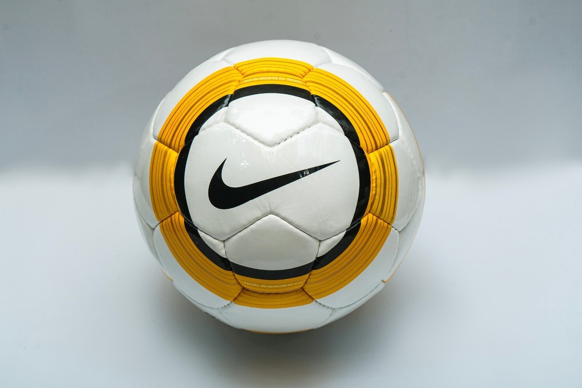 Nike Total 90 Aerow CSF FootBall Matchball Copa America Peru Nike Total 90 Aerow CSF FootBall Matchball Copa America Peru