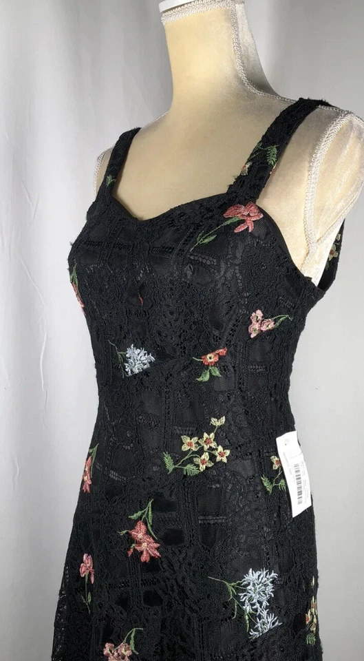 Vestido Alex Marie Midi 6 Línea A Acampanado Sin Mangas Bordado Modesto Negro $139 Foto 3 de 4