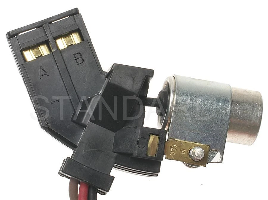 New SMP Radio Capacitor For 1985 Chevrolet C10 Suburban - Image 3 of 4