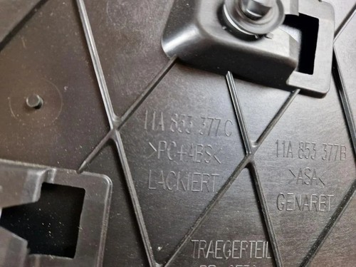 VW ID.4 E21 Kotflügelzierleiste hinten links 11A853377C Electricity 33218449