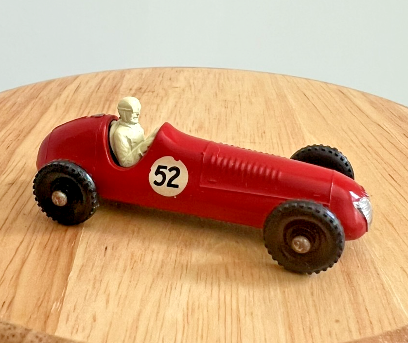Matchbox Lesney Maserati 4CLT N°52 – Jaune – Miniature 1958 – Collection