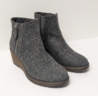 Dr. Scholl's Chloe Wedge Bootie, Grey, Women's 7