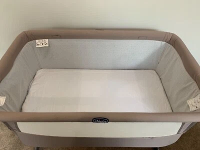 Chicco Next To Me Crib Baby Bed Cradle Bassinet Cots Bedding