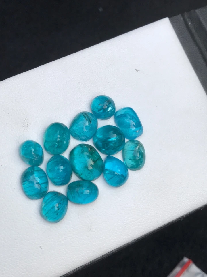 Lote al por mayor de cabujón apatita natural 33ct bonito color y brillo Madagascar Foto 4 de 4
