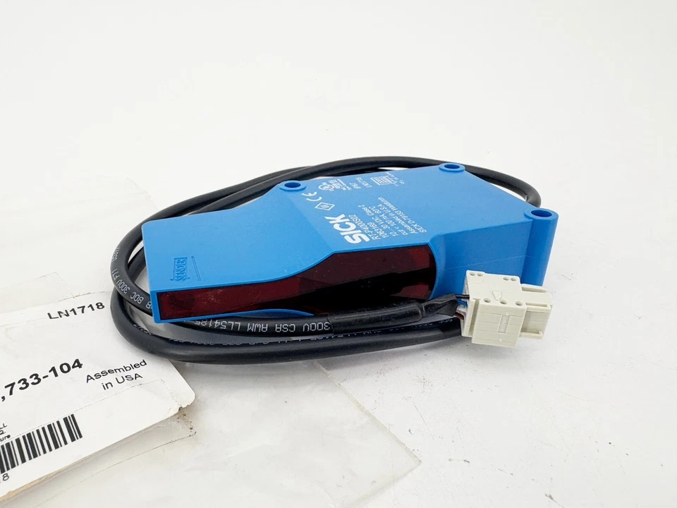 New Sick RT-P4000S02 Photoelectric Proximity Sensor 1063169 10-30VDC 100mA - Image 4 of 4