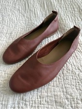 Everlane Day Glove Slip On Flats Womens 7.5 Cognac Brown Ballet Flats Made Italy