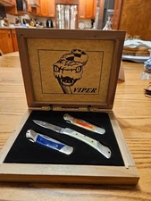 Miniature Frost Viper Three Knife Set  In Wooden Box
