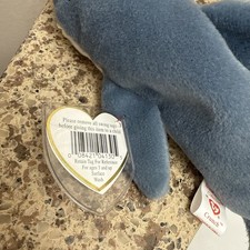 Ty Beanie Baby Crunch the Shark Stuffed