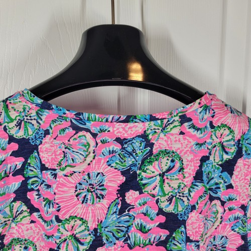 Lilly Pulitzer Etta Scoop Neck Tee Navy Shroom With A View Cotton Slub Top MED - Picture 4 of 7