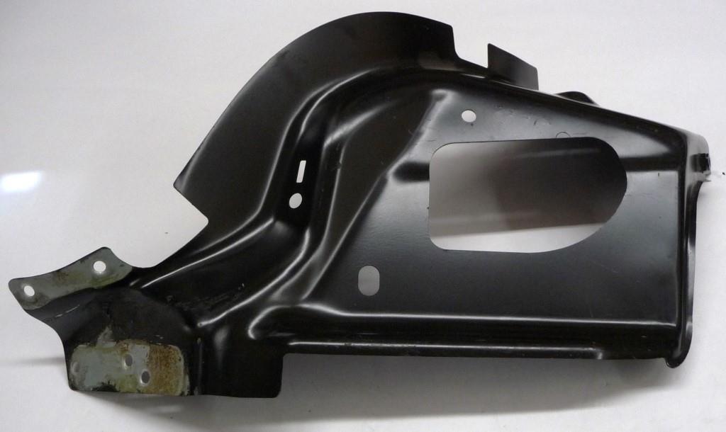 Bentley Water Drain Plate 3SE809002A OEM A1(1)