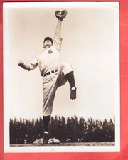 1938   YANKEES   ORIGINAL   6.2 x 8.5   GLOSSY   BABE DAHLGREN