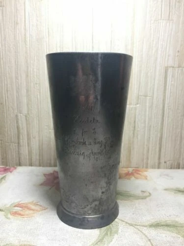 Becher & Pokale Metallobjekte & Metallgegenstände