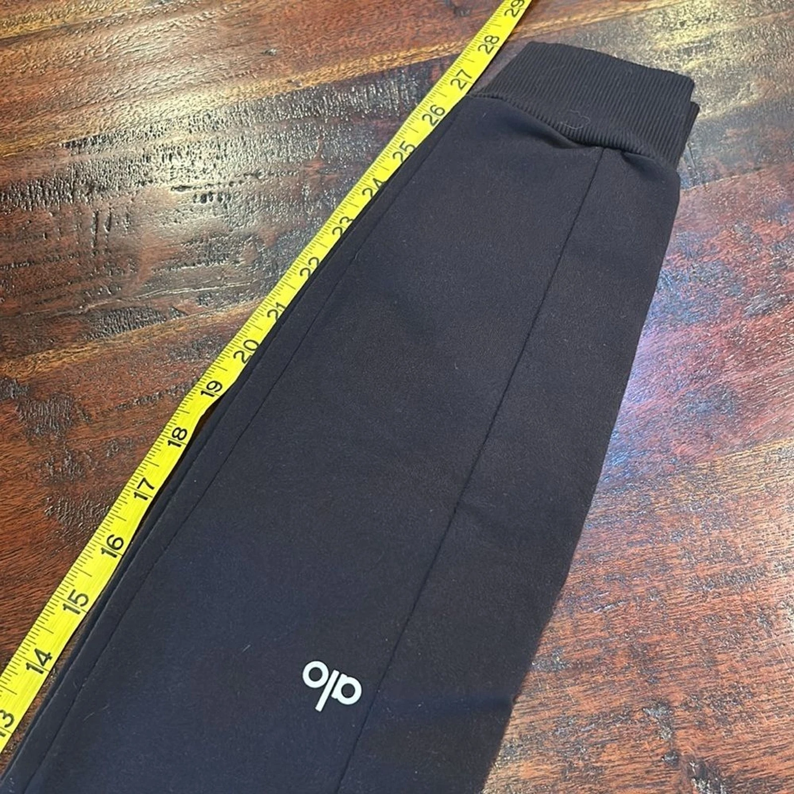 alo-yoga airbrush winter warm high-waist moto puffer pants