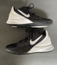 Nike Kyrie Flytrap II AQ3412-001 Black Basketball Shoes Boy's 5Y READ