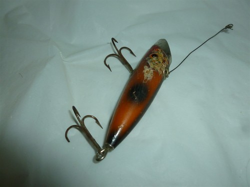 Lote de señuelos de pesca South Bend Fish-Oreno de madera de 3-1/4 pulgadas con ojos de vidrio 5-513 - Imagen 8 de 12
