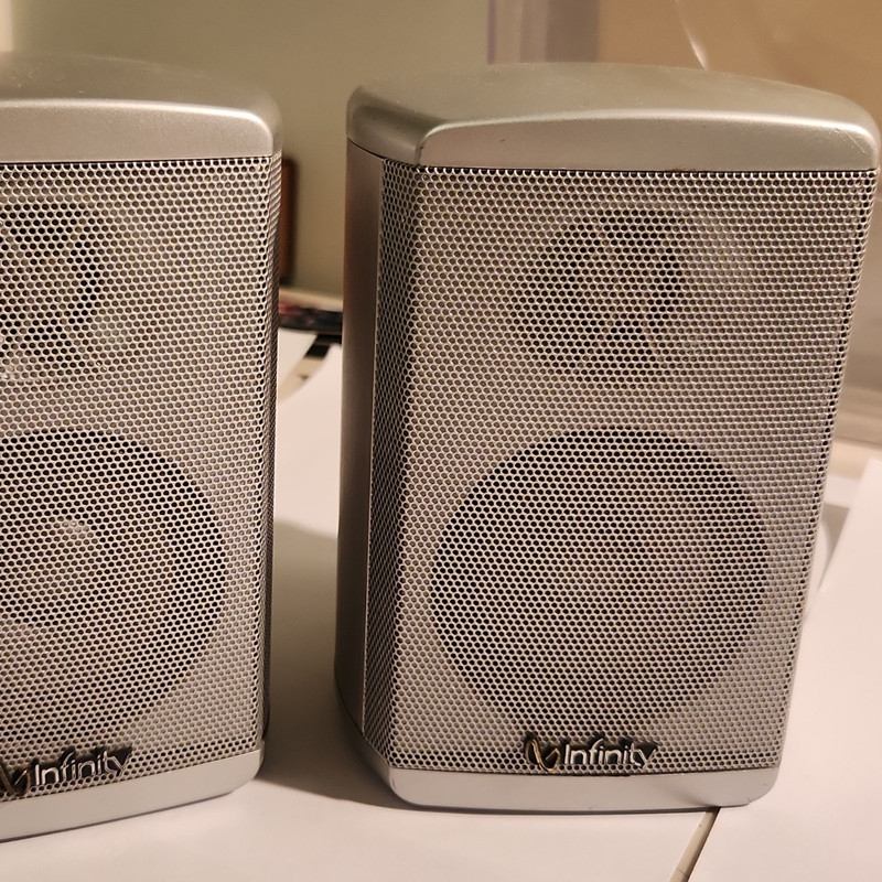 2 Infinity SAT 750 Silver Wired Oval Satellite Speakers Pair, Banana Jack Inputs