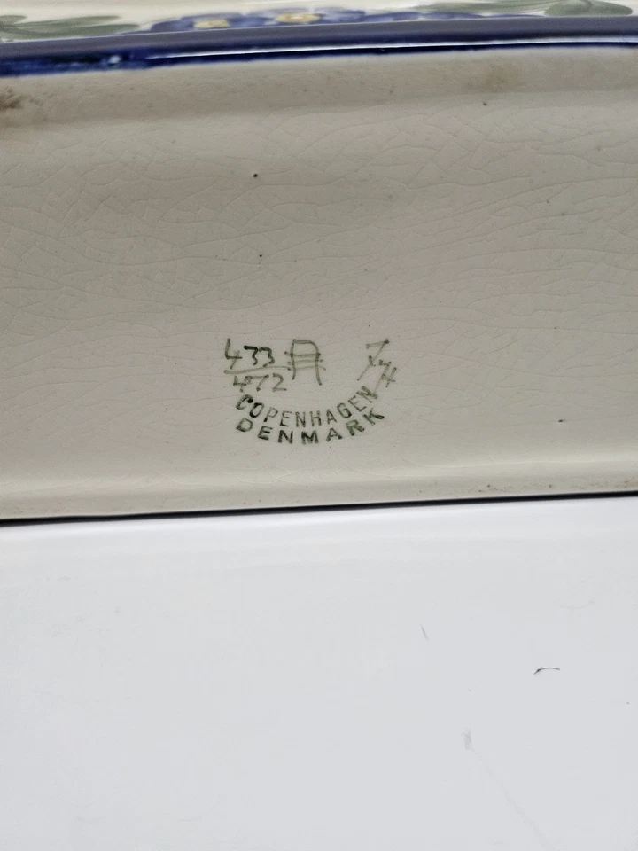 Cubierta inferior cerámica Jardiniere antigua Royal Copenhagen Aluminia 433-472 23X8X14 Foto 3 de 3