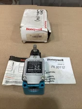 HONEYWELL 1LS1 NonPlugInLimtSwtch,RollerLeverPlungr 11T680