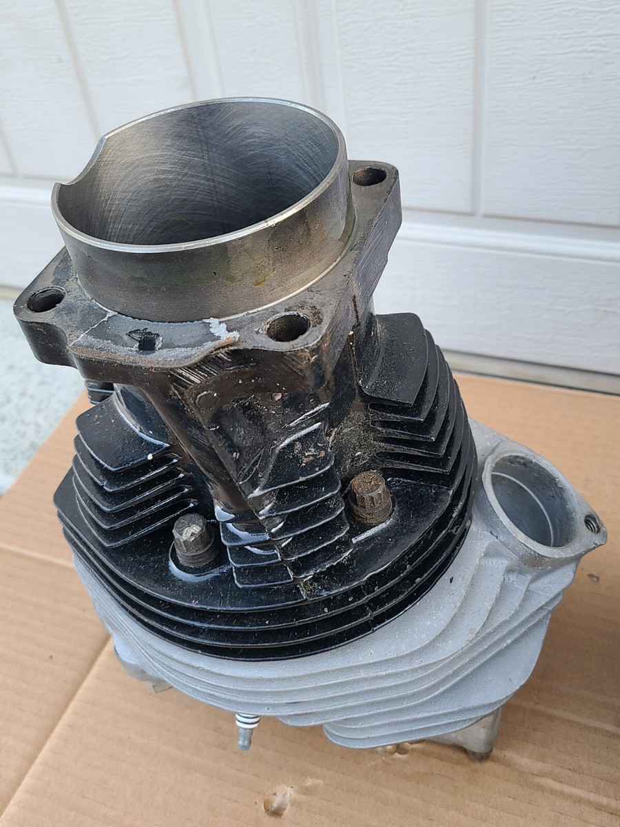 アクセサリー Shovel head 78 Harley-Davidson Shovelhead Cylinder Heads w/Rocker Boxes
