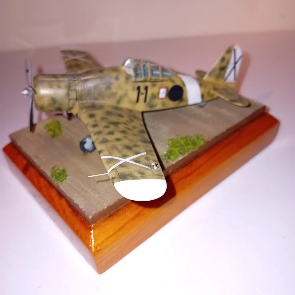 FIAT G 50 PRIMA SERIE SPAGNA COSTRUITO BUILT GEBAUT 1/72 DA KIT IN PLASTICA - Immagine 2 di 4