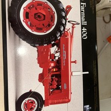 ERTL Precision Key Series The Farmall 400 Die-Cast Tractor Vehicle 1:16 Scale