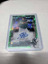 2021 Bowman Chrome - Prospect Autographs Milkar Perez Green Atomic Refractor