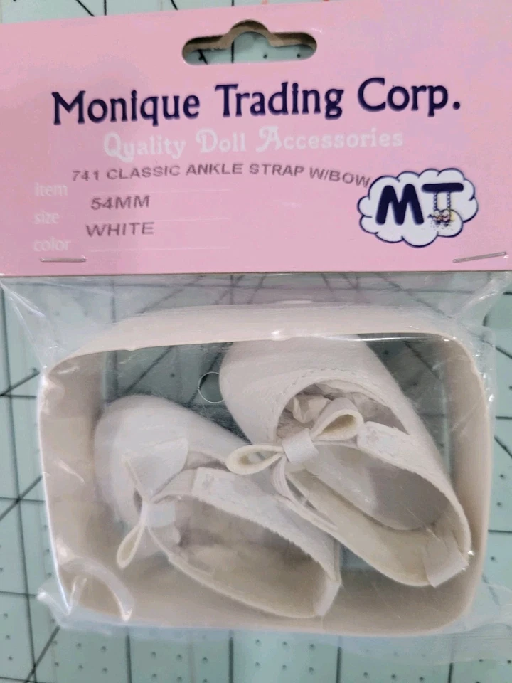 New Monique Trading Corp #741 Classic Ankle Strap w/ Bow Doll Shoes White 54 MM  - Image 2 of 2