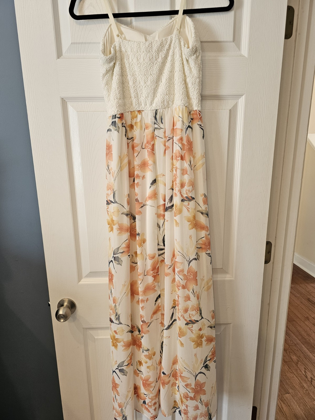 Spring Dress Size Medium - image 3
