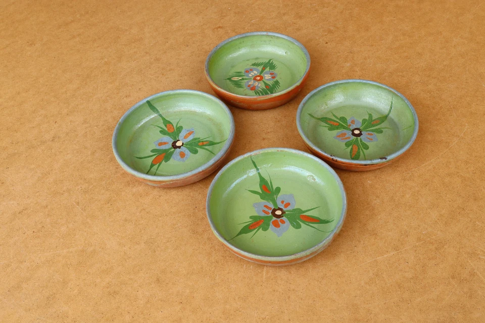 Лот антикварных примитивных красных изделий глиняное блюдо чаша чашка кружка расписанная 1920-е начало 20-го - Изображение 2 из 4